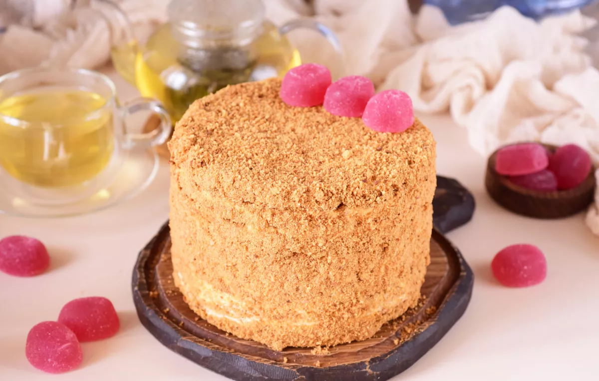 Paprastas medaus pyragas