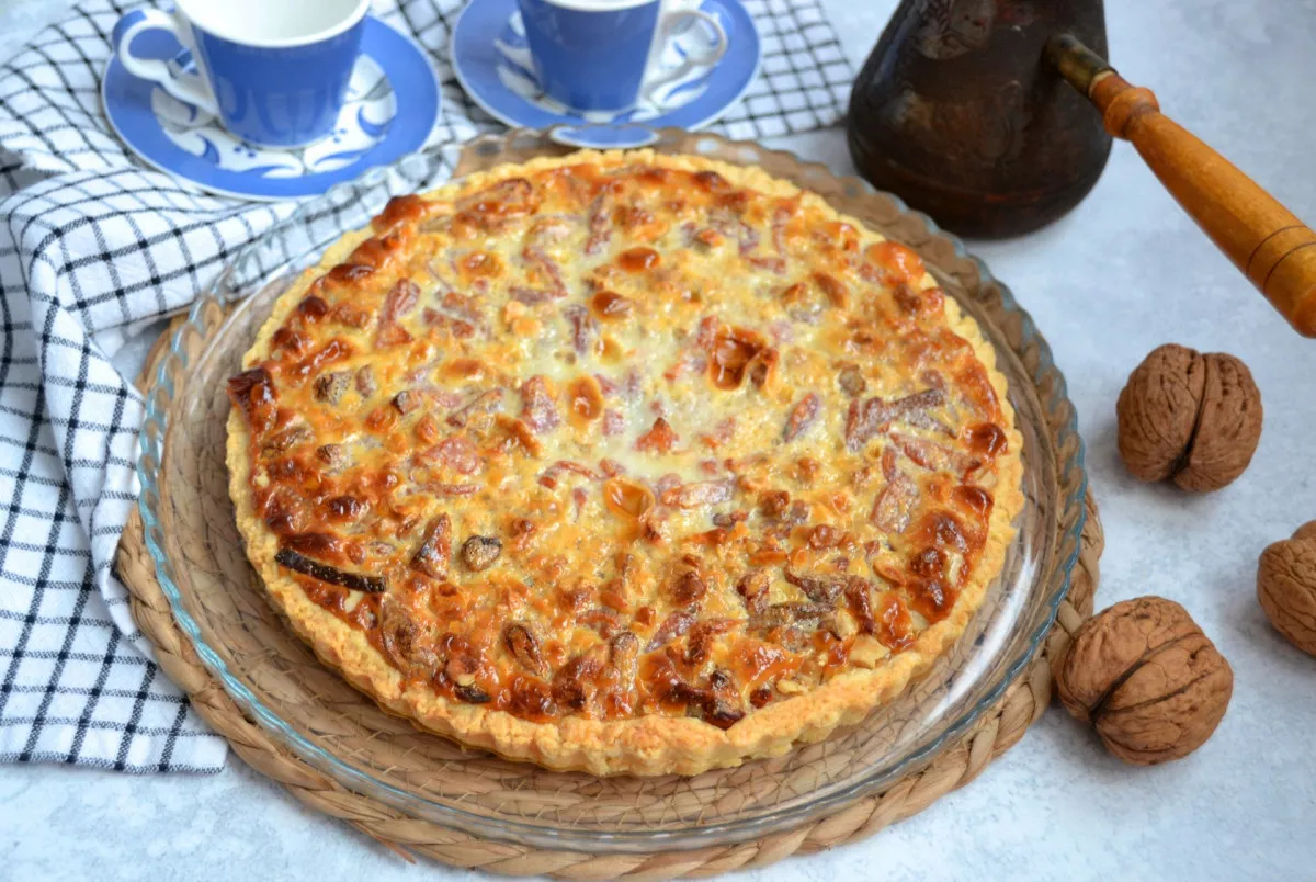 Rytietiškas pyragas su mėsa