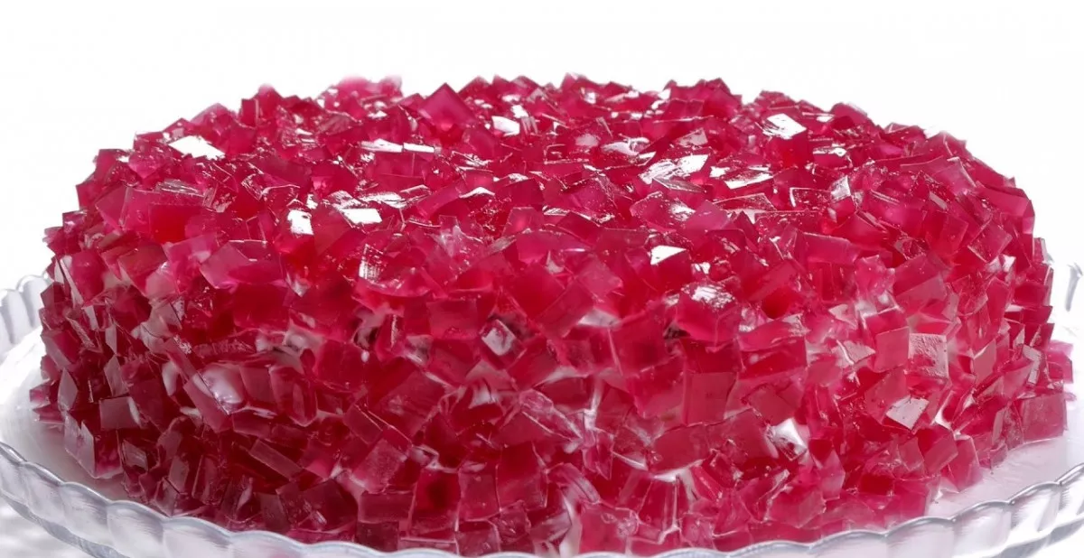 Silkė po rubino kailiu