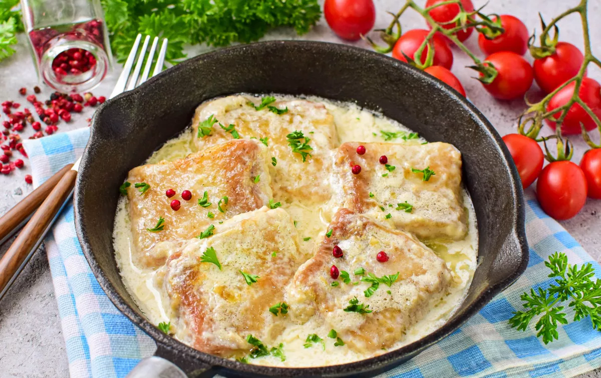 Žuvis grietinėlėje