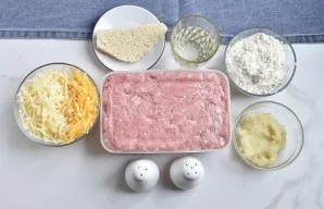 Paruoškite ingredientus.