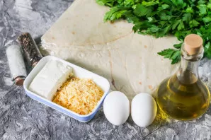 Paruoškite išvardytus ingredientus.