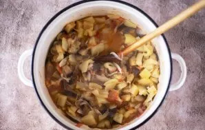 Įpilkite acto 5 minutes prieš paruošimą.