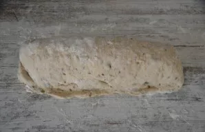 Delno kraštu spustelėkite kraštą, kad jį sutvirtintumėte.