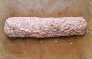 Viską susukite į tvirtą vyniotinį.