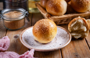 Purus, saldžios bandelės paruoštos! Skanaus!