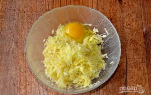 Įmuškite kiaušinį.