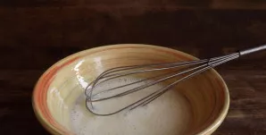 Gerai išmaišykite iki vientisos masės.