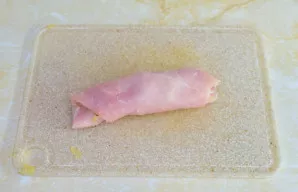 Susukite mėsą į suktinuką, įdarą palikdami viduje.