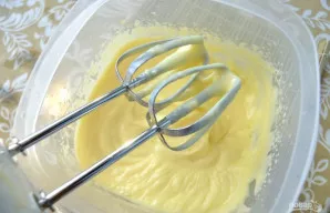 Gausite tirštą ir šviesesnės spalvos masę.