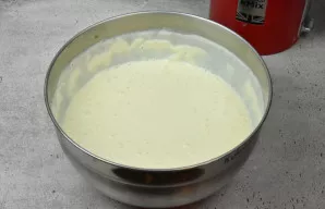 Tešla turi būti tiršta, panaši į blynelių (blynų) tešlą. Konsistencija lygi, be gumulėlių.