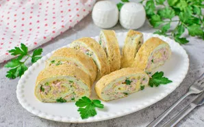 Paruoštą suktinuką supjaustykite gabalėliais ir patiekite.