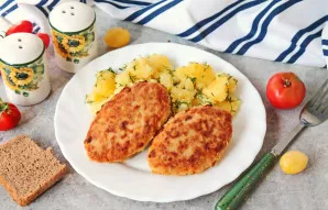 Žuvies kotletai su morkomis paruošti. Skanaus!