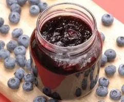 Greita mėlynių uogienė