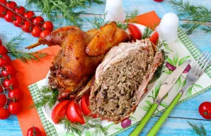 Įdaryta vištiena orkaitėje