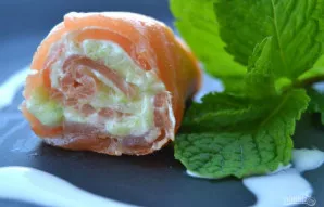 Lašišos suktinukas su kreminiu sūriu