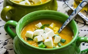 Moliūgų ir morkų tyrė