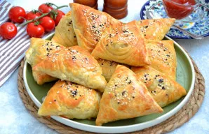 Naminė samса su kiauliena orkaitėje