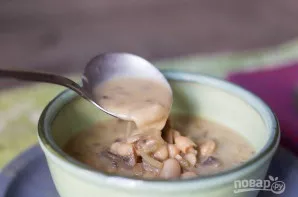 Pupelių ir grybų sriuba