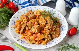 Troškinti kopūstai su mėsa
