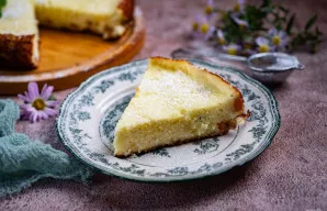 Varškės apkepas keptuvėje