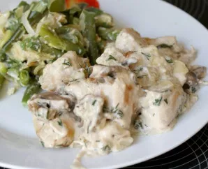 Vištiena su grybais