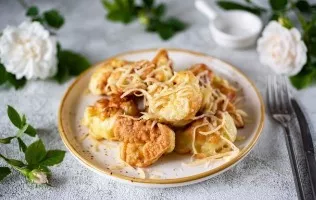 Žiediniai kopūstai tešloje